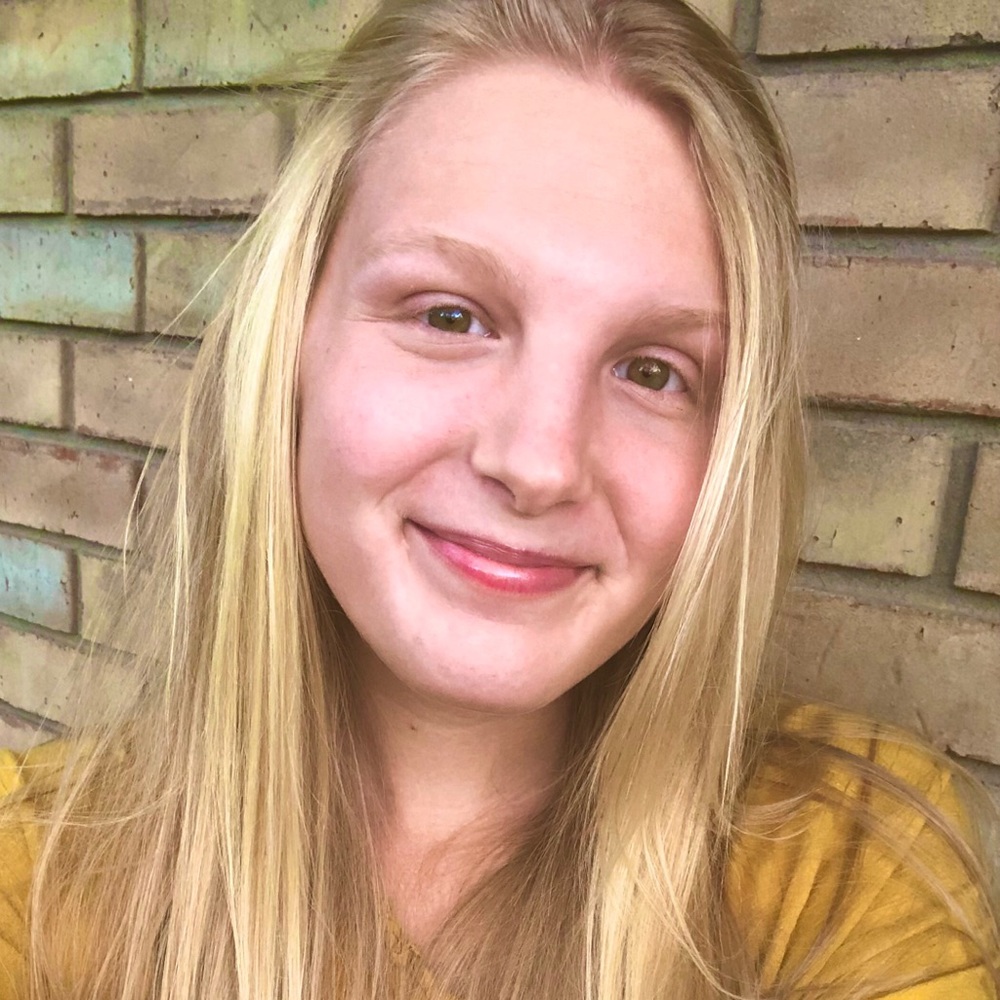 Meet your Posher, Lillie